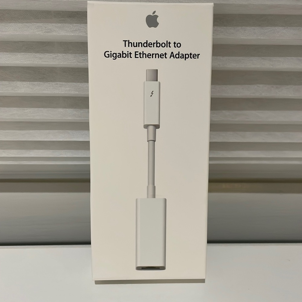 Apple Thunderbolt to Gigabit Ethernet Adapter